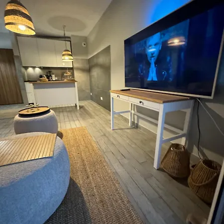 Apartament Lux Nowe Ogrody 1 Poznan 24H Meldowanie Lotnisko Targi Exterior foto